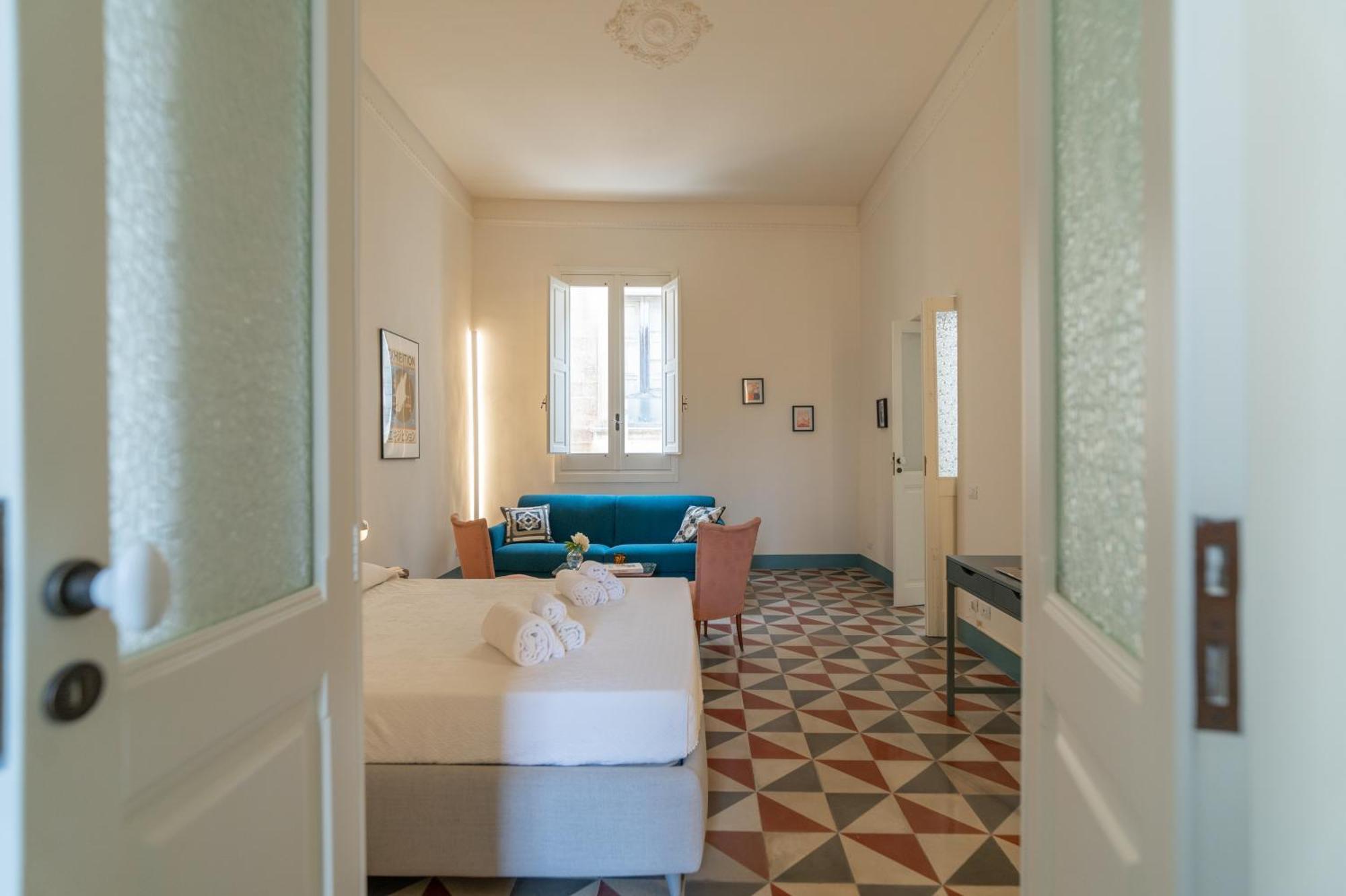 Margherita Apartment & Rooftop By Residence Colibri Lecce Buitenkant foto