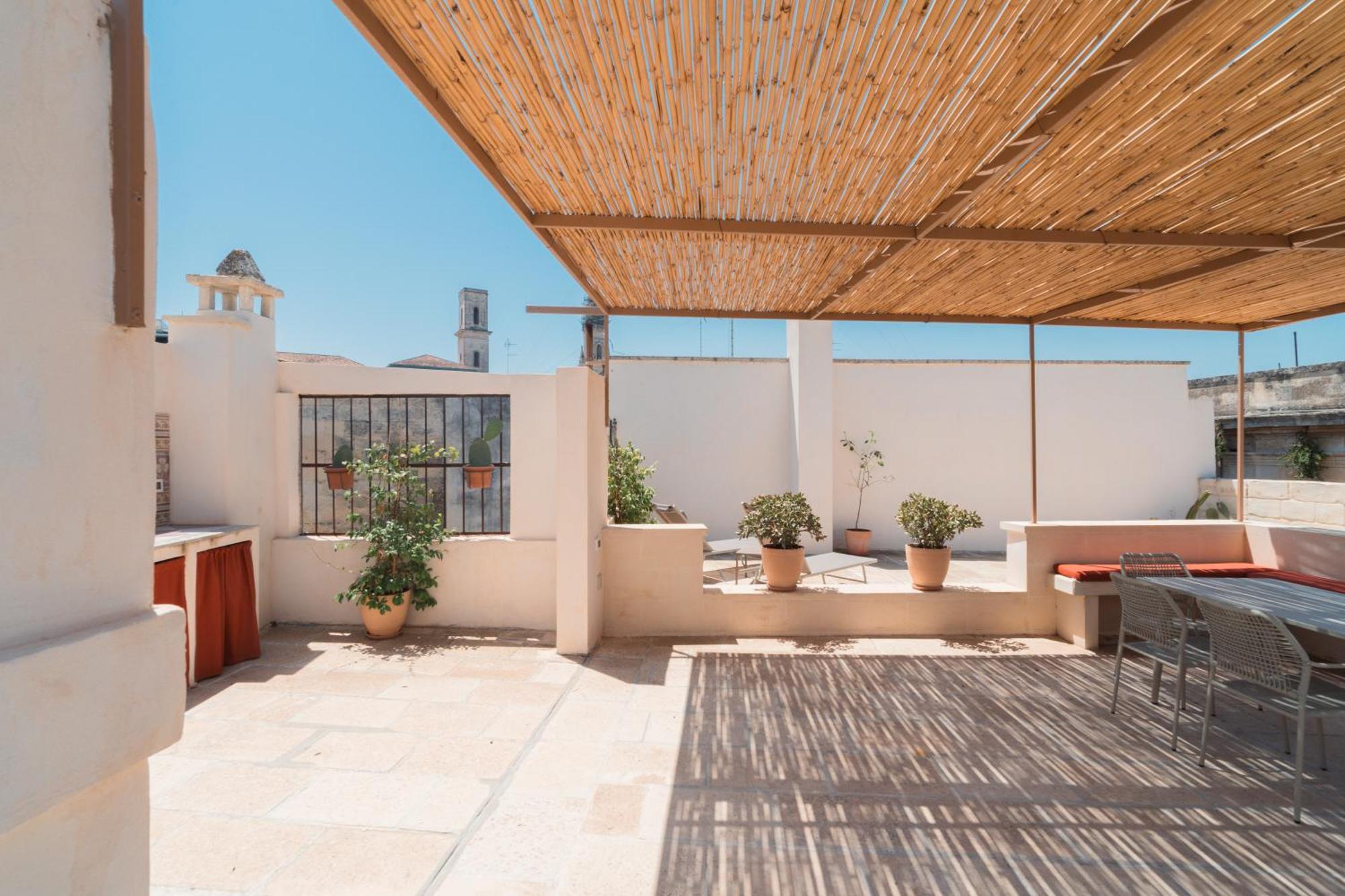Margherita Apartment & Rooftop By Residence Colibri Lecce Buitenkant foto