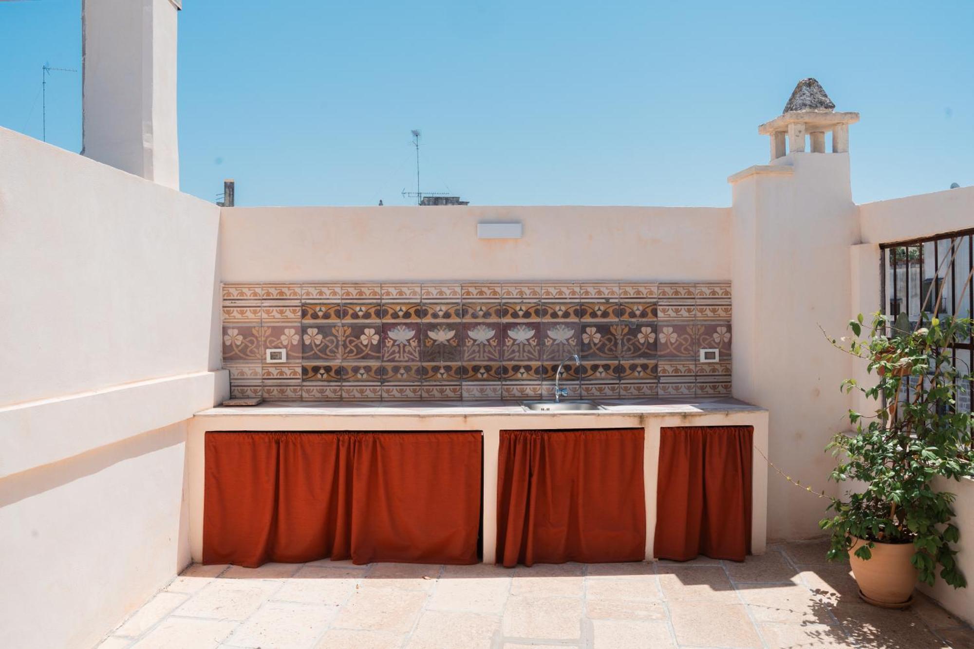 Margherita Apartment & Rooftop By Residence Colibri Lecce Buitenkant foto
